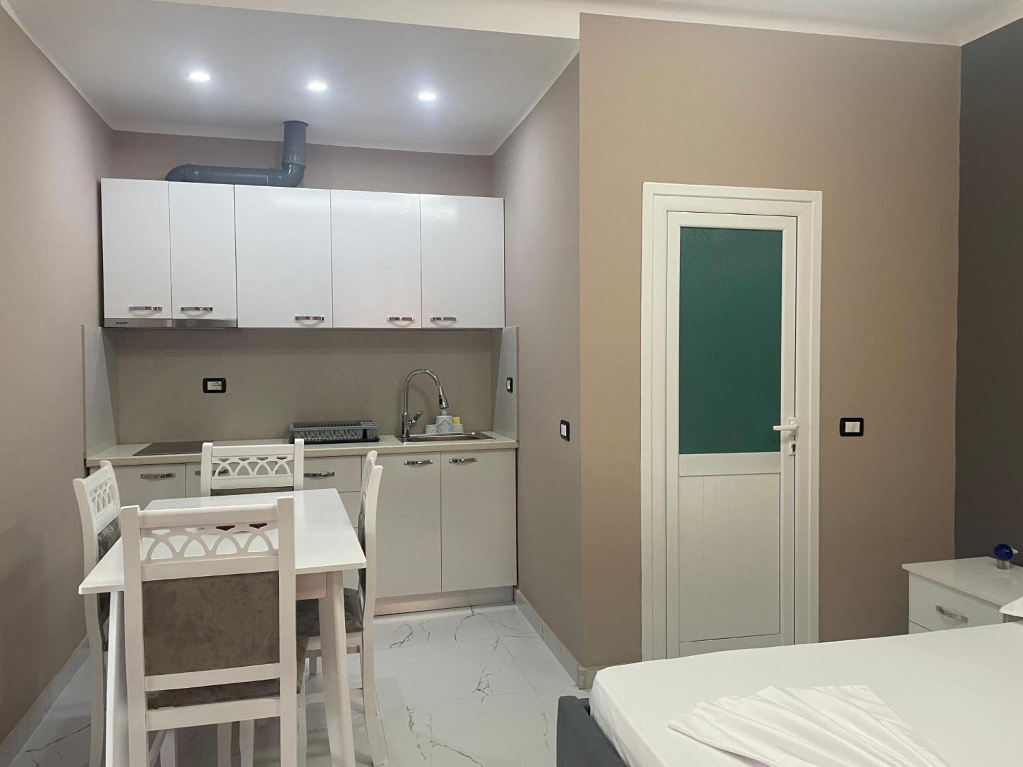 Vila Topi Vlorë 외부 사진